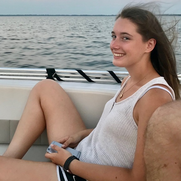 American Eagle white sweater tank size M (Juniors) - Picture 7 of 7